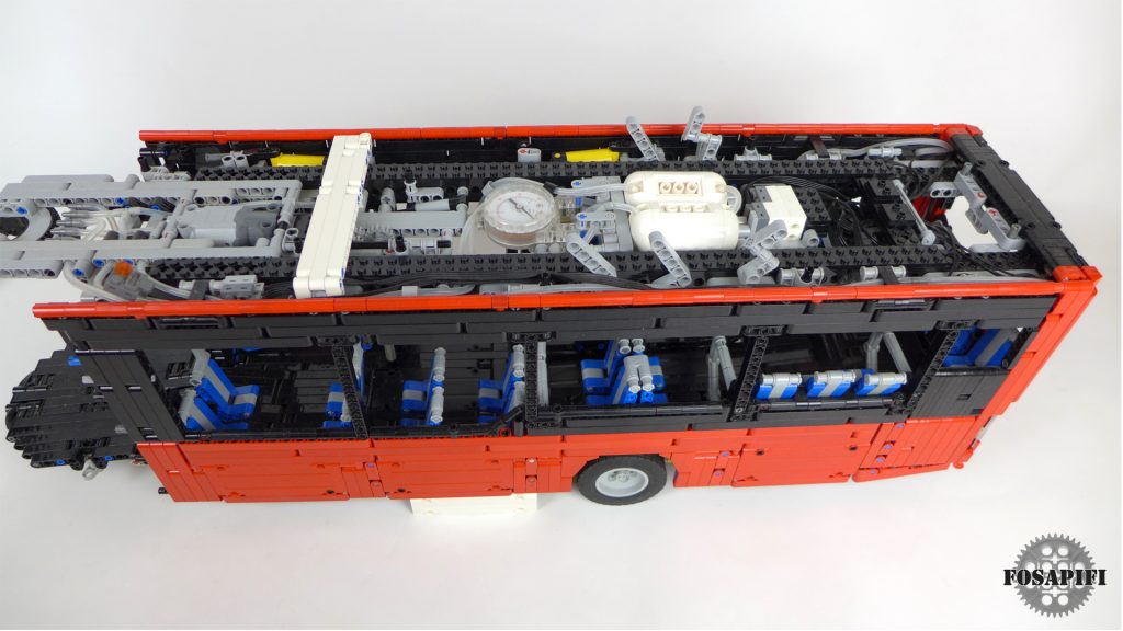 man-lions-city- articulated-low-floor-bus-09