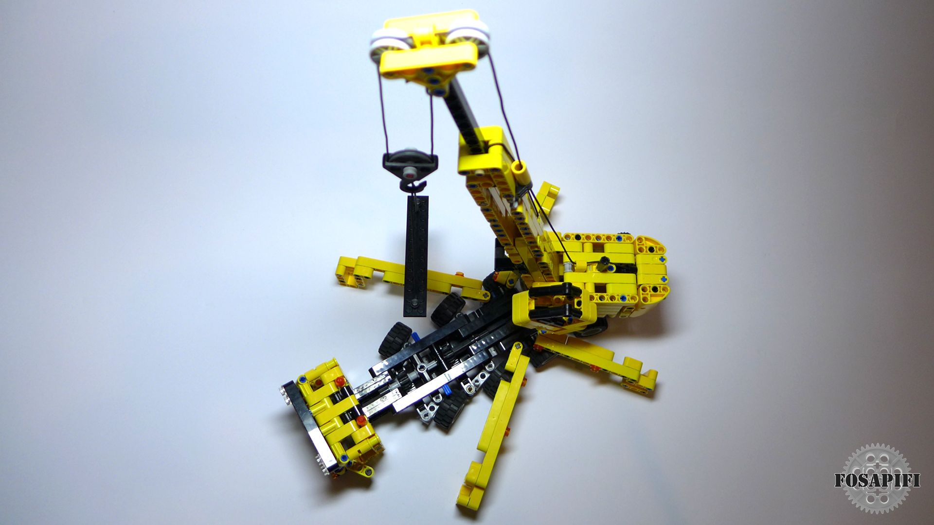 small lego crane